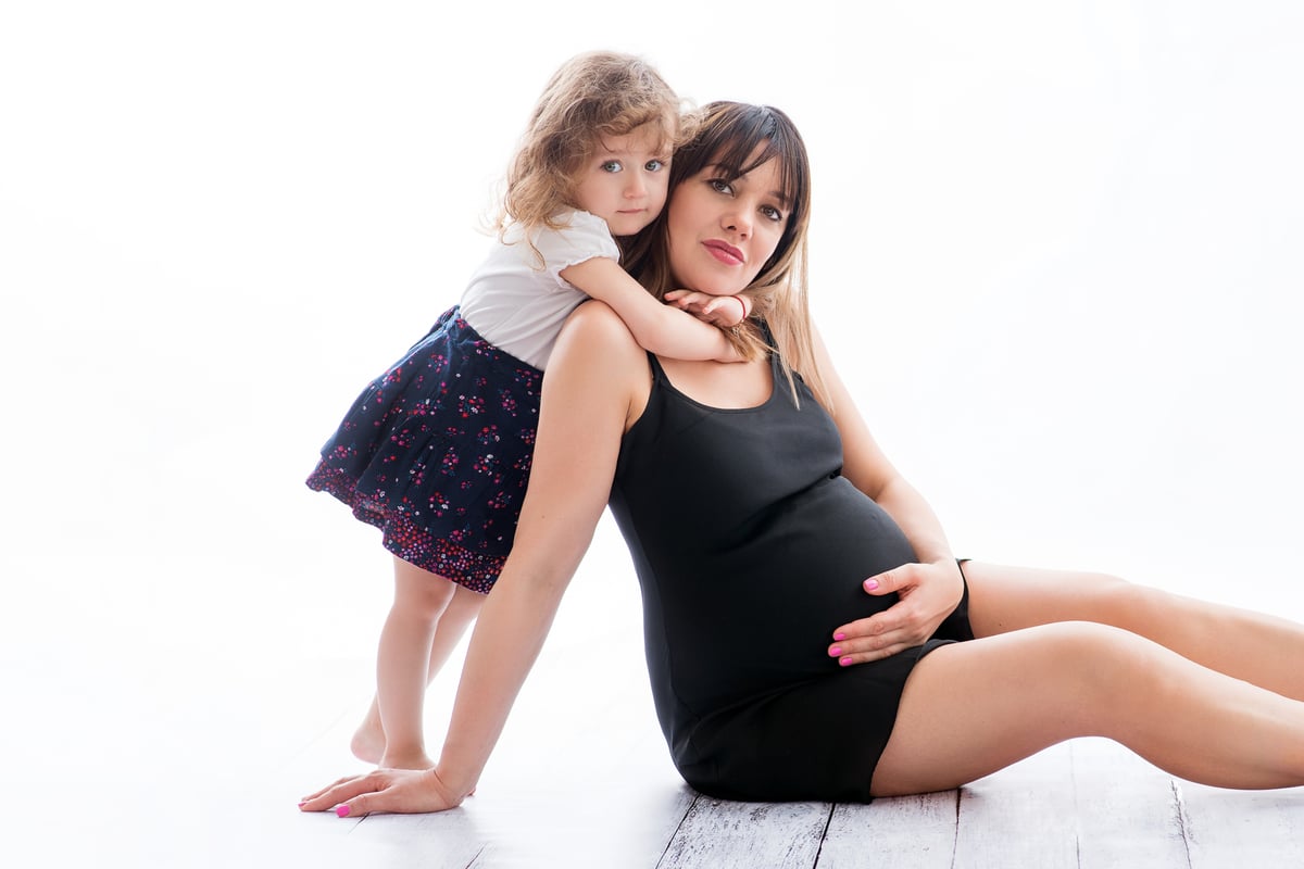 Maternity Photo Session | Prices & Packages: Package Many